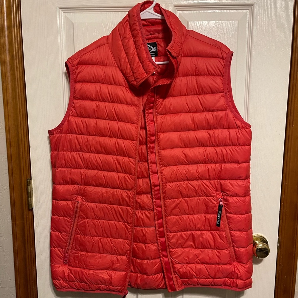 Ladies XL Puffy Vest